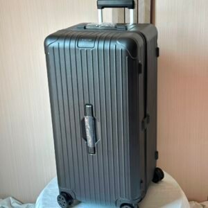 Rimowa Trunk Plus