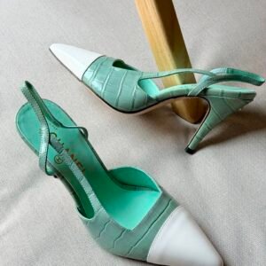 CHANEL Heels