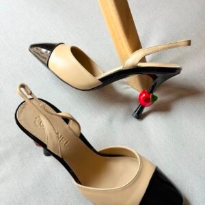 CHANEL Heels