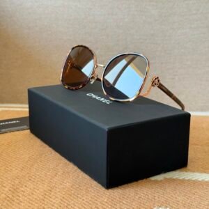 CHANEL Sunglasses