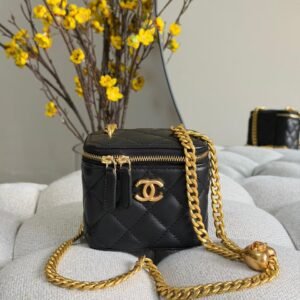 CHANEL Women Bags