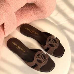 LOUIS VUITTON Sandals