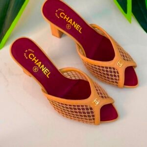 CHANEL Heels